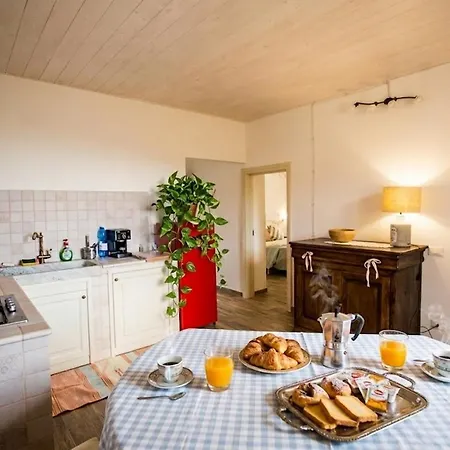 Lägenhet Casa Sud Miranda - Rustico Di Paese *